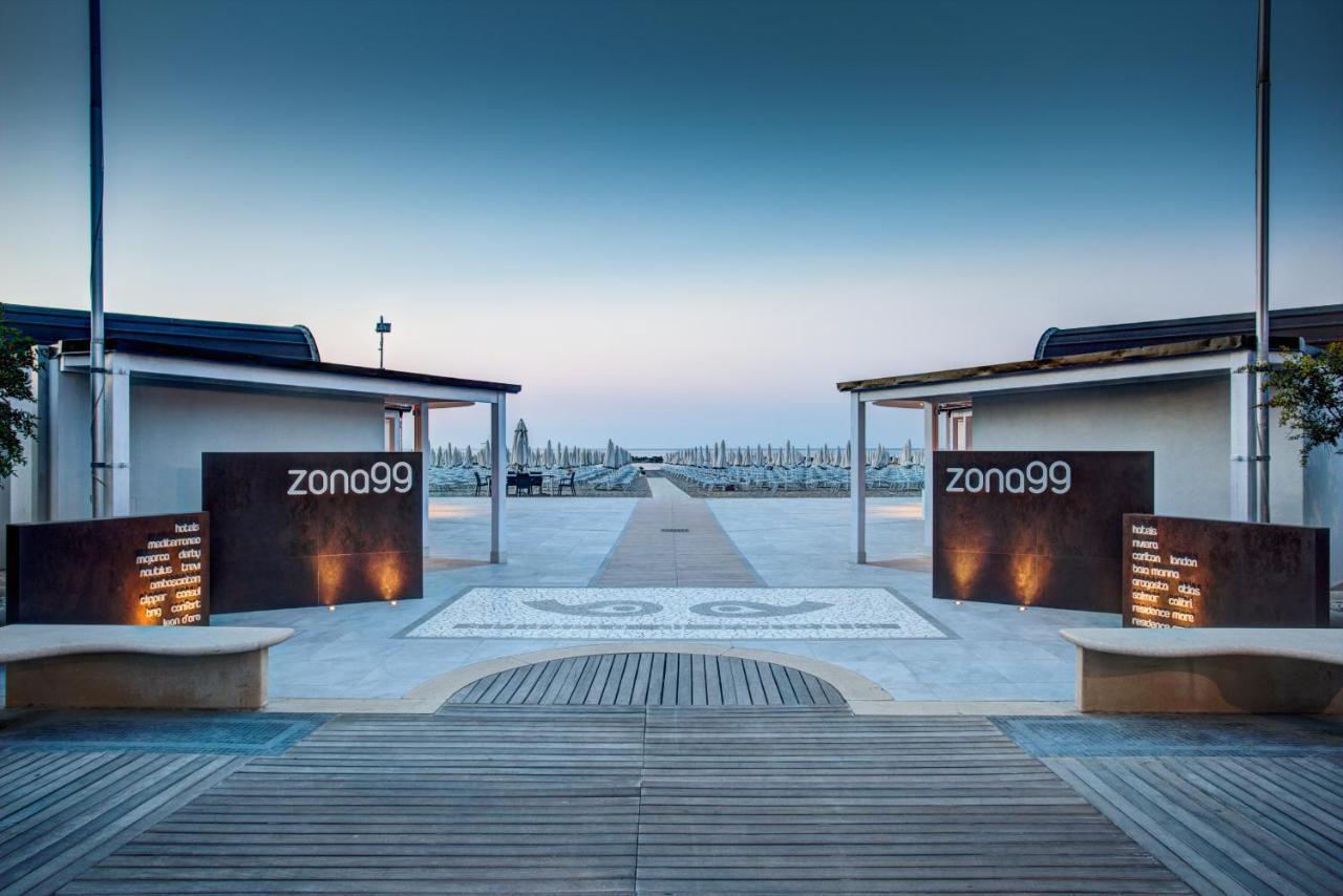 Mediterraneo Hotel&Suites Cattolica Exteriér fotografie
